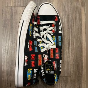 Mens Size 10.5 Batman Converse